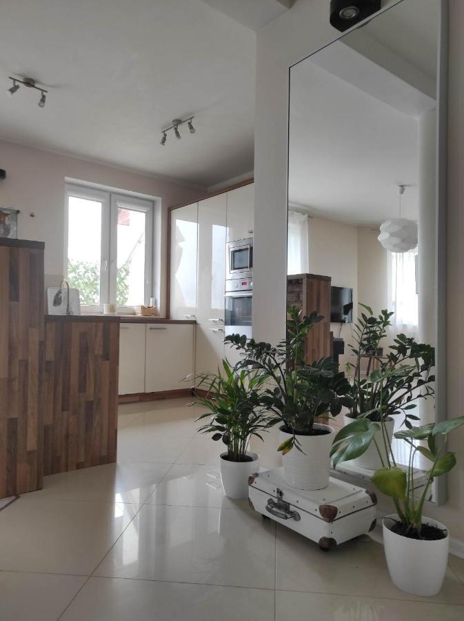 Apartament Z 3 Sypialniami - Parking Bezplatny Lägenhet Gdańsk
